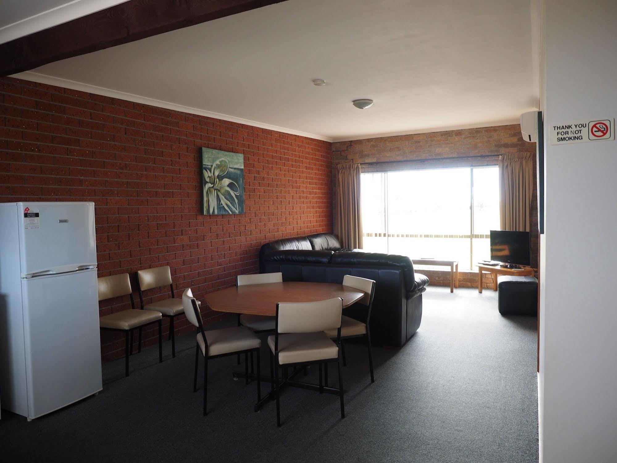 Burnie Ocean View Motel And Caravan Park Extérieur photo