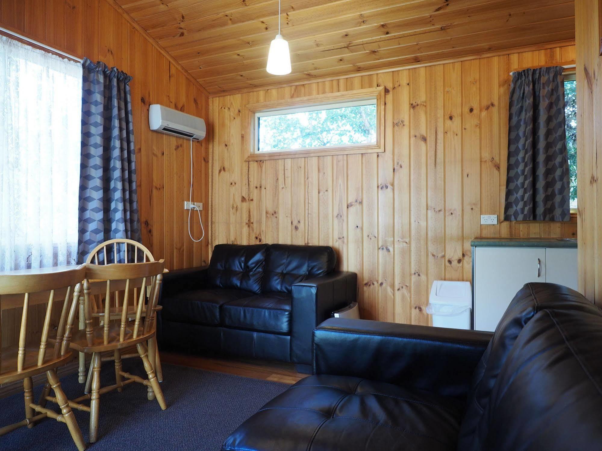 Burnie Ocean View Motel And Caravan Park Extérieur photo